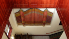 Entrance, wood paneling and organ pipes